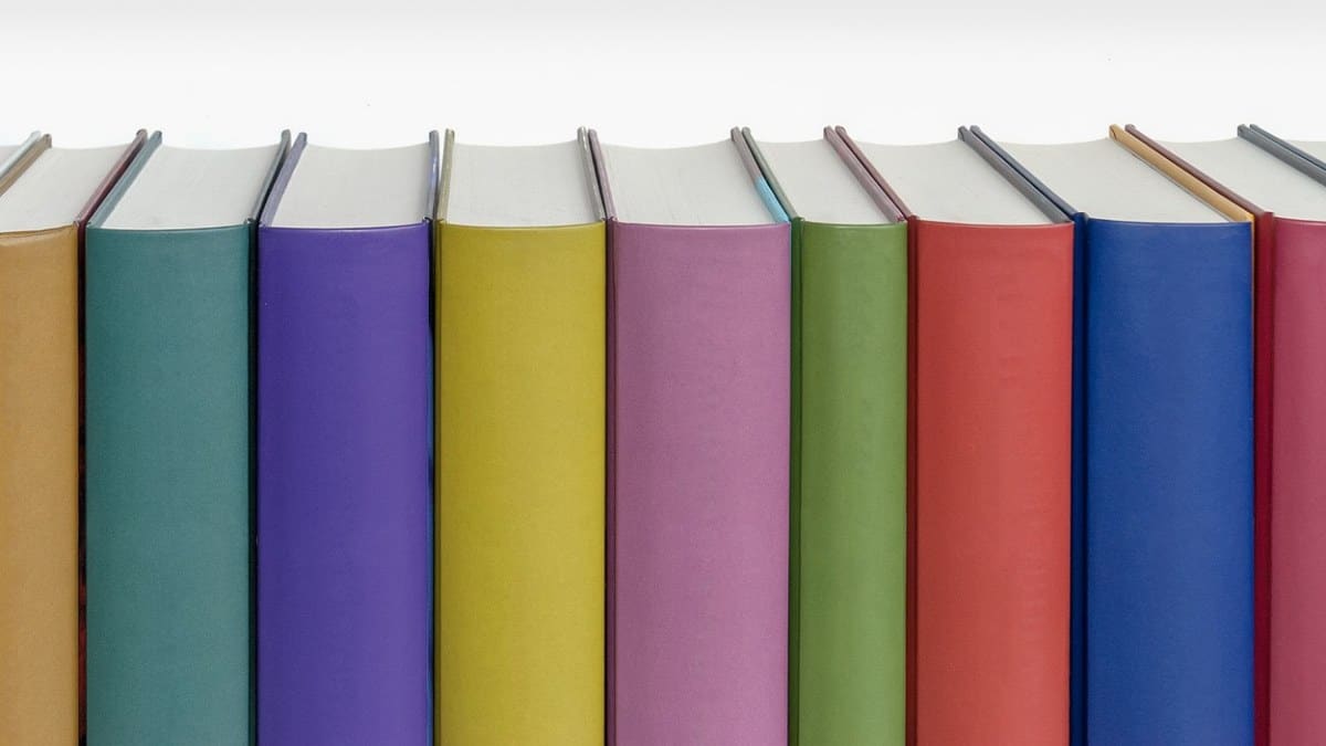How to Create Multiple Series of Books to Attract More Readers! By K.M. Robinson