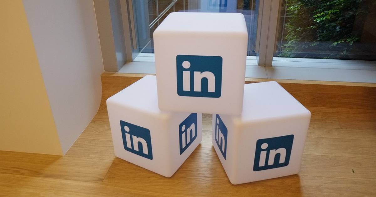 Writers: LinkedIn is Your Goldmine By Haneef Davenport