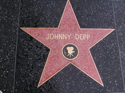 Are You Watching Johnny Depp’s Defamation Trial… Hoo Boy!!! – In The News – 04/22/2022