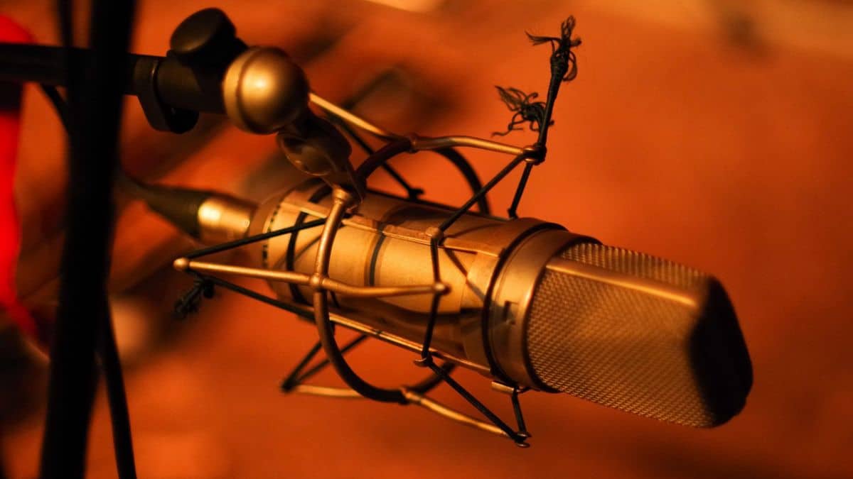 How to Interview People Like a Pro By Andrew Don
