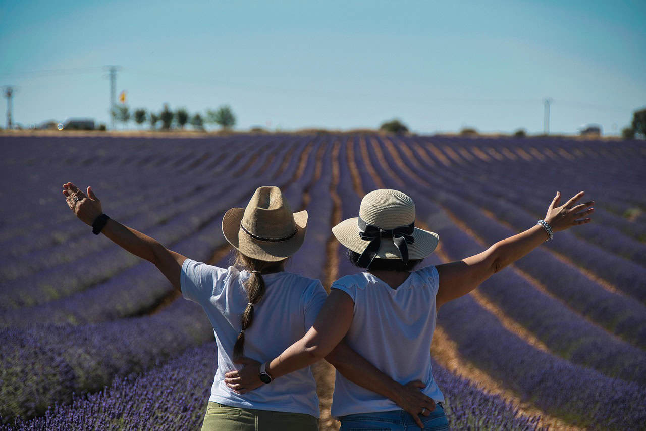 9 Paying Women’s Markets for Writers – by Karoki Githure