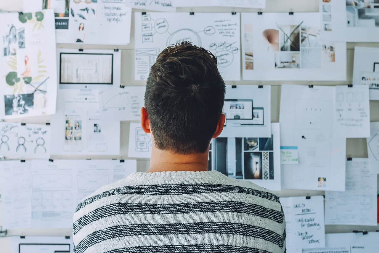 Earn Big Bucks Writing Marketing Copy for Tech Firms! By Jonathan Barnes