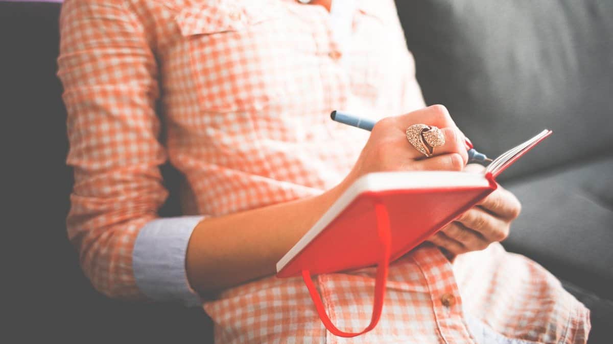Your Journal Might Be the Therapy You Need…and the Side Hustle You Didn’t Expect! By Sophia Latamaniskha